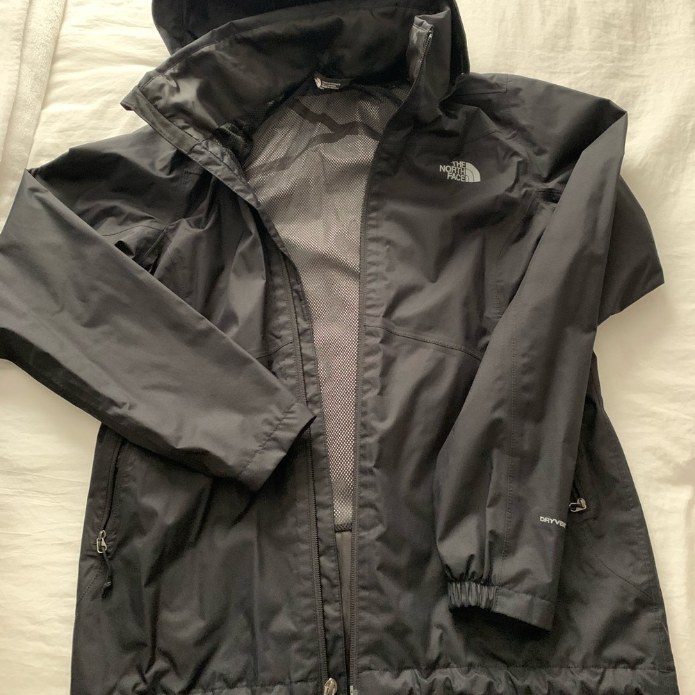 Black Adjustable North Face Jacket